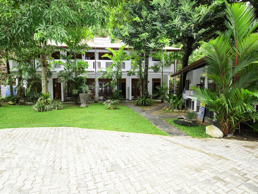 Celestial Inn Mirissa Dış mekan fotoğraf