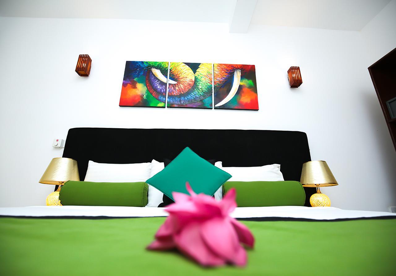 Celestial Inn Mirissa Dış mekan fotoğraf
